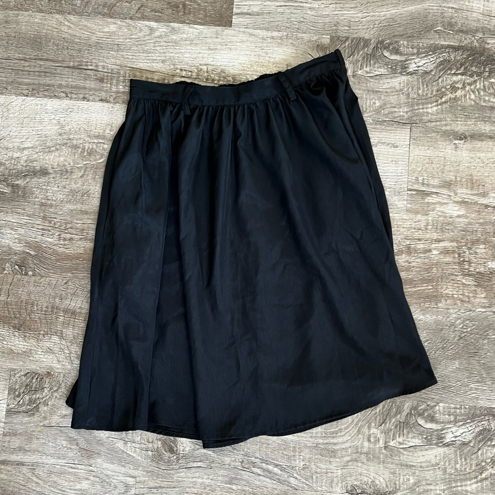 Black skirt